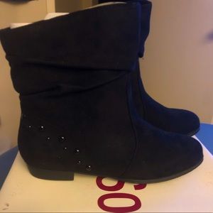 NWT SO Ankle Boots Booties Angelica - Black Size 7.5